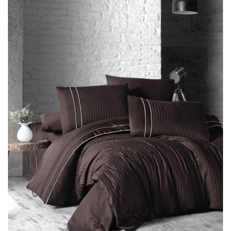 Lenjerie de pat dublu Story Home din bumbac satinat, culoare ciocolatiu, set 6 piese, dungi discrete.