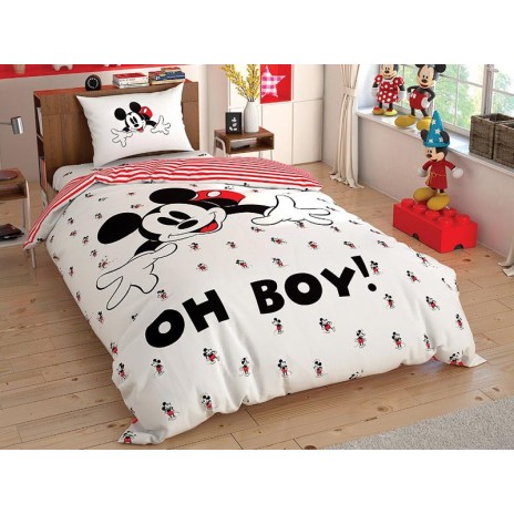 Lenjerie de pat pentru copii Disney Mickey Mouse, imprimeu alb roșu negru cu Mickey Mouse și text Oh Boy, 3 piese, bumbac 100%.