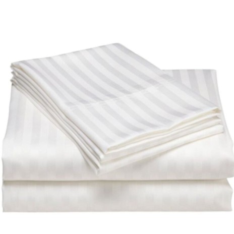 Lenjerie de pat tip hotel, damasc BBC100%, dunga 3 cm, cearceaf pilota 180x220cm, pat 2 persoane