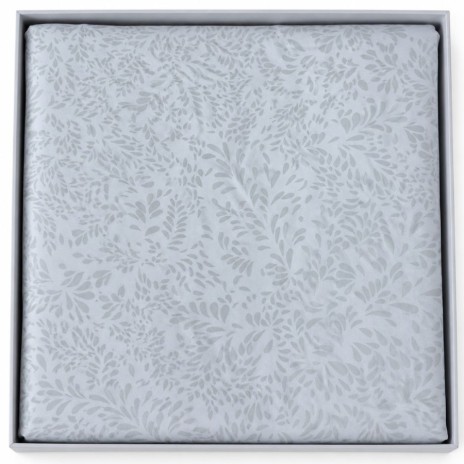 Lenjerie pat 1 persoana TAC Mako Satin Perry Gri alba cu model vegetal cu frunze gri elegant