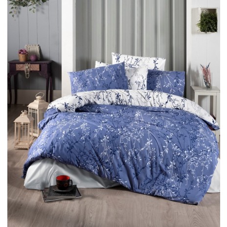 Lenjerie de pat Story Home Zena Navy Blue din bumbac 100% ranforce, cu design floral alb-albastru pe fundal albastru și alb