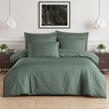 Lenjerie de pat Orcella Verde Moonmist La Romano, bumbac satinat 300TC, dungi satinate si cusaturi maro
