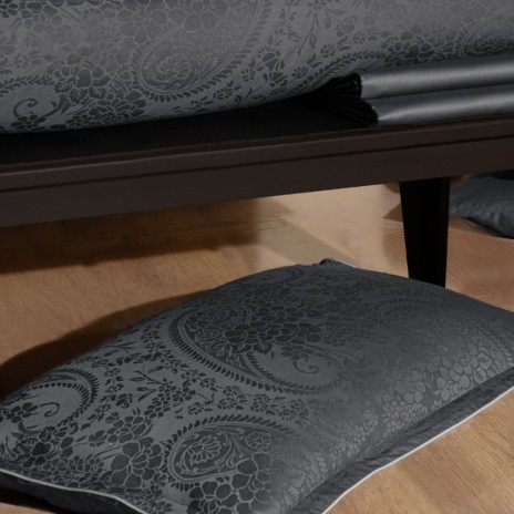 Lenjerie de pat La Romano Tracy Steel Gri bumbac satinat 300 TC model ornamental paisley gri antracit