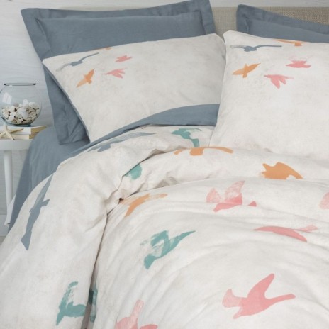 Lenjerie de pat dublu bumbac 100% ranforce, Cotton Box Kaija, cu imprimeu pescăruși colorați în pastel pe fundal crem texturat, cearceaf gri contrastant