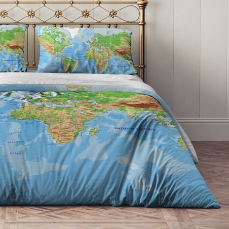 Lenjerie de pat dublu din bumbac 100% ranforce, cu imprimeu Harta Lumii, perfectă pentru pasionații de călătorii și geografie.