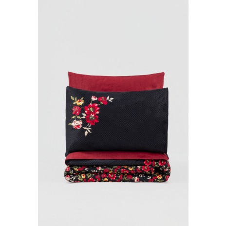 Lenjerie de pat Desire-Red cu nuanțe de roșu și negru, floricele colorate