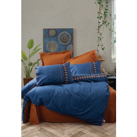 Lenjerie de pat Cottonbox, din bumbac 100% ranforce, cu model albastru închis și portocaliu cu detalii decorative