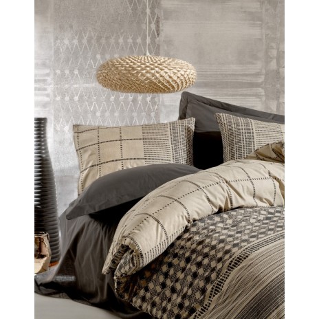 Lenjerie de pat dublu din bumbac 100% ranforce, model Cotton Box Rina Anthracite, cu motive geometrice și dungi elegante în nuanțe de antracit și crem.