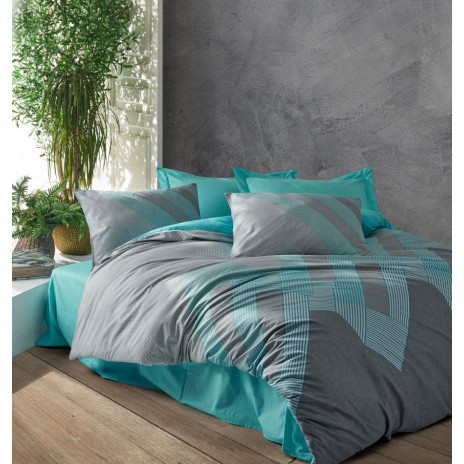 Lenjerie de pat dublu din bumbac 100% ranforce, model River Turcoaz, cu design geometric în nuanțe de turcoaz și gri pe fundal gri.