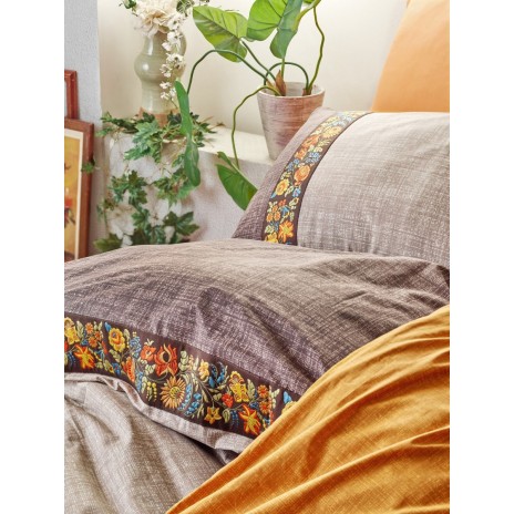Lenjerie de pat dublu bumbac 100% Ranforce Folk Art Mink cu broderii tradiționale colorate