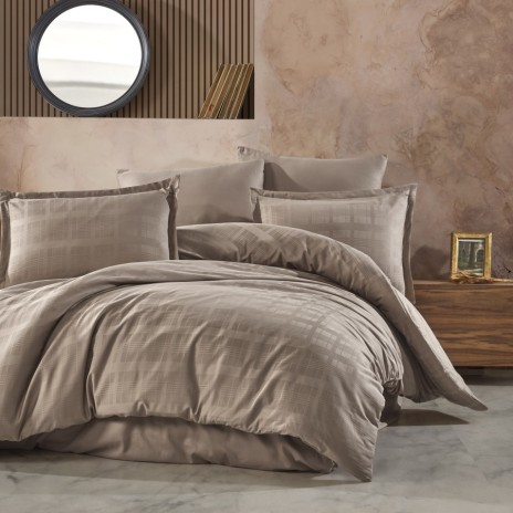 Lenjerie de pat dublu jacquard de lux maro deschis cu design de carouri discrete