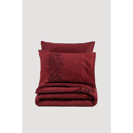 Lenjerie de pat Sooty-Claret Red cu nuanțe de roșu intens și negru, imprimeuri delicate
