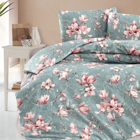 Lenjerie pat dublu bumbac 100% ranforce Marea blue cu magnolii roz pe fundal verzui bleu