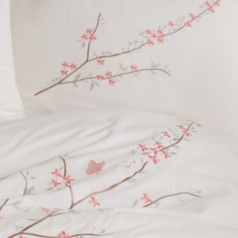 Lenjerie pat dublu poplin fin cu broderie florala Vera crem