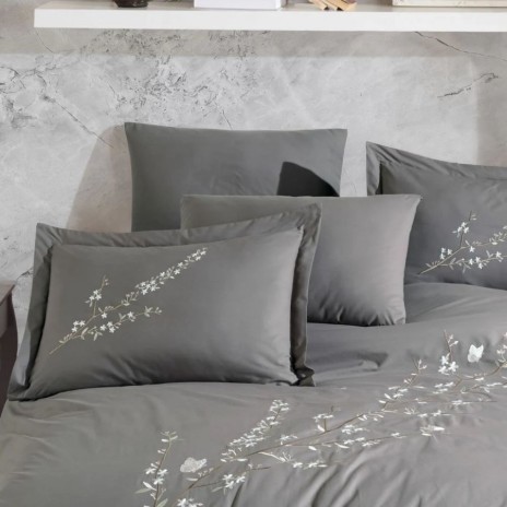 Lenjerie pat dublu poplin fin cu broderie florala Vera Gri