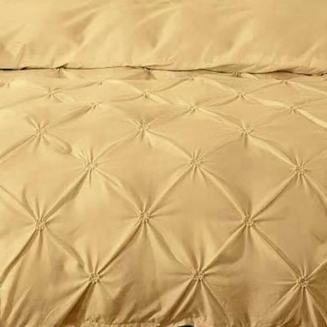 Llenjerie de pat din finet galben cu pliuri decorative, 6 piese
