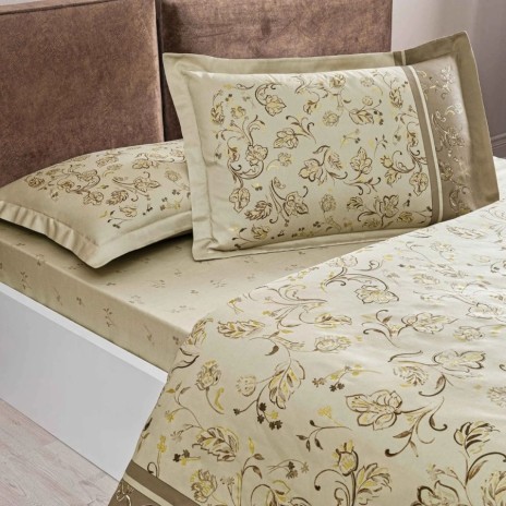 Lenjerie pat dublu TAC Fleur Bej Mako Satin cu imprimeu floral bej taupe maro si accente aurii