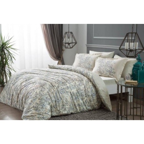 Lenjerie de pat ecru Crosby din satin de bumbac cu motive paisley albastre și gri, set sofisticat TAC