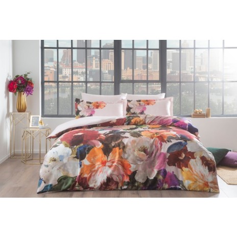 Lenjerie de pat satin de lux cu flori multicolore în nuanțe de portocaliu, roz, mov și albastru pe fundal alb TAC Moise