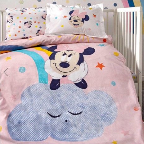 Lenjerie de pat pentru pătuț bebeluși, Disney Minnie Mouse, bumbac 100%, model Minnie Mouse Sun și culori pastelate.