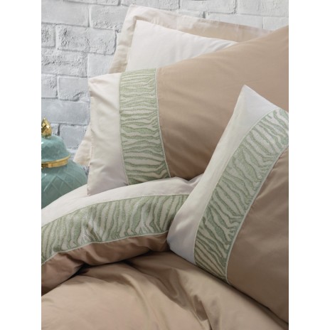 Lenjerie de pat Cotton Box Beldon Mink, bumbac 100% ranforce, broderii rafinate, set 6 piese, culori crem și bej.