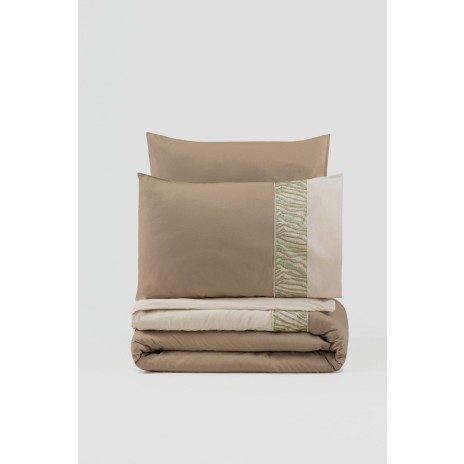 Lenjerie de pat Cotton Box Beldon Mink, bumbac 100% ranforce, broderii rafinate, set 6 piese, culori crem și bej.