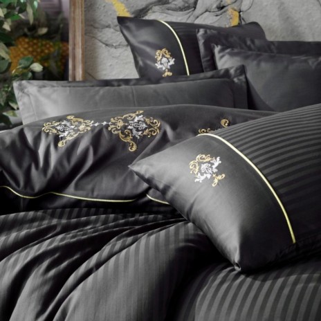 Lenjerie brodata de lux Cotton Box King Anthracite din bumbac satinat antracit cu broderii aurii