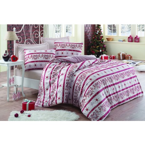Lenjerie de pat din bumbac ranforce Cotton Box Soft Beige cu design festiv de Crăciun, în nuanțe de roșu și alb, cu modele de inimi și stele.