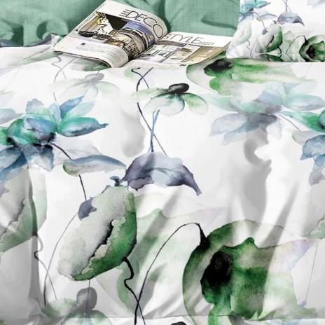 Lenjerie pat dublu model flori pictate in nuante de verde, albastru 1+1 gratis microfibra