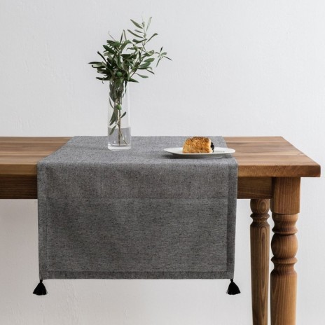 napron masa negru cu ciucuri Selendy 50x150cm