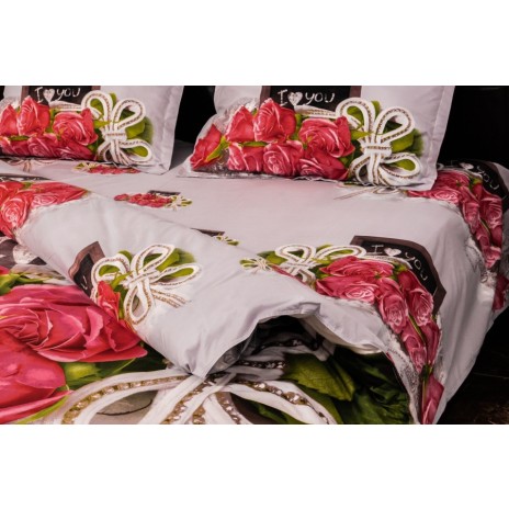 Lenjerie de pat dublu cu imprimeu 3D de trandafiri roșii și mesaj I love you pe fundal alb. Lenjerii de pat 1+1 gratis.