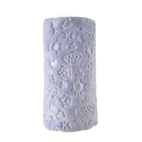 Pătură pentru bebeluși din microfibră, cu modele de stele, nori și luni, moale și confortabilă.