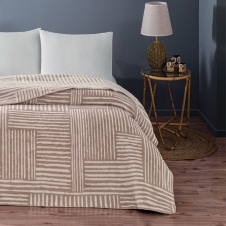 Pătură bumbac și fibră mixtă 200x220 cm, model geometric bej, marca TAC, moale și călduroasă.