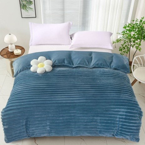 Patura cocolino Line 200x230cm albastru petrol, microfibra plusata dungi.