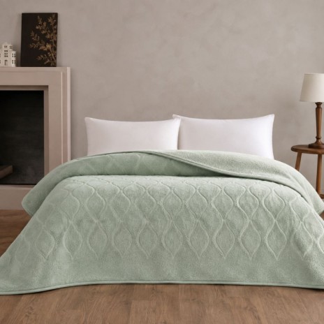 patura embosata TAC Tessra verde220x240 cm groasa utilizata ca patura sau cuvertura decorativa pentru pat