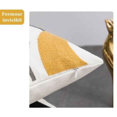 Perna decorativa cu broderie, bumbac 100%, Buline 0002