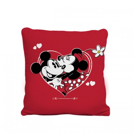 Pernuta decorativa Minnie & Mickey Amour, 40x40 cm, bumbac 100%, imprimeu roșu cu Minnie și Mickey într-o inimă.