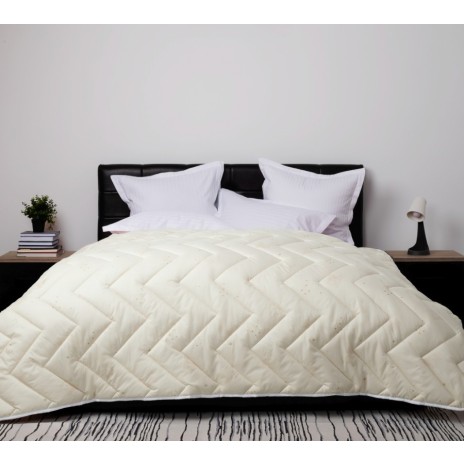 Pilota lână 100% naturală Ralex Pucioasa crem cu imprimeu, dimensiune 200x220 cm, umplutură 400g/m2