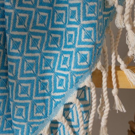 Prosop plajă XXL bumbac 100%, 100x180 cm, albastru cu franjuri, ultra absorbant și compact