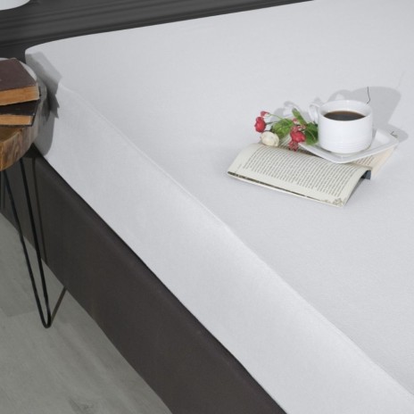 Protectie saltea impermeabila frotir bumbac 160x200cm ce ofera protectie