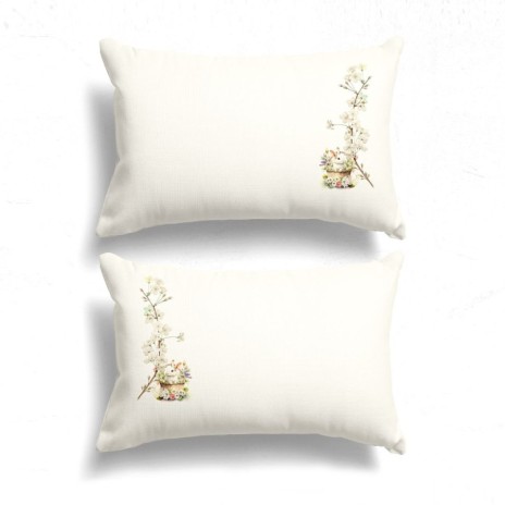 Set de 2 fețe de pernă 50x70 cm, model YoYo, cu imprimeu delicat de iepurași printre flori pastelate, pe fundal alb.