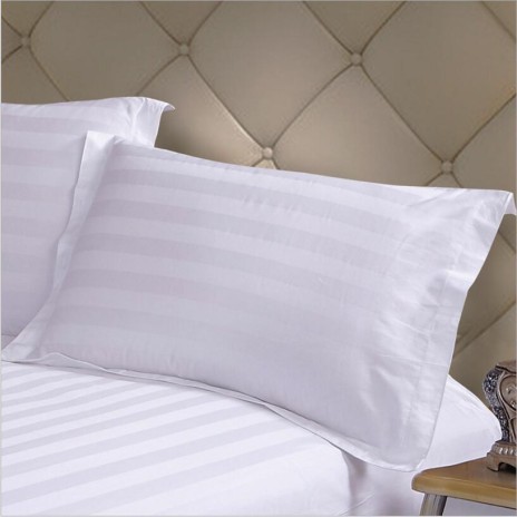 set 2 fete de perna albe din damasc satinat bumbac 100 cu dunga 3 cm dimensiune 50x70 cm
