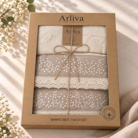 Set 2 prosoape bej Arliva Home cu broderie crengute si dantela, 50x90 si 70x140 cm