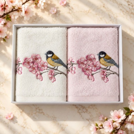 Set 2 prosoape Arliva Home 50x90 cm, ecru si roz pastel, cu broderie pasarele galbene si flori de cires roz