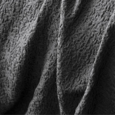 Set cuvertura jacquard gri antracit Lude Grey Maze First Choice cu fete de perna gri bej brodate cu pene