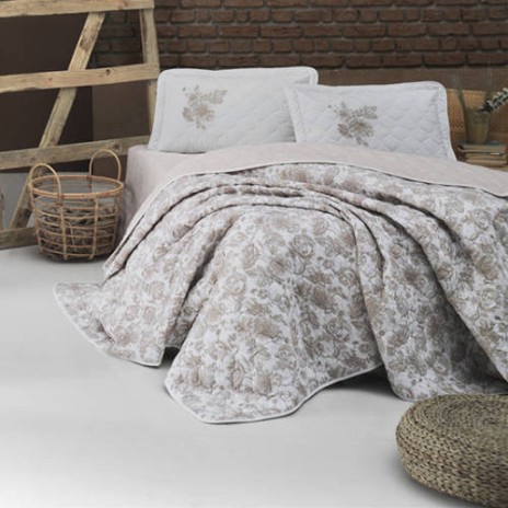 Set cuvertură matlasată și fețe de pernă Raven V1 de la Ralex Pucioasa, 100% bumbac, design bej elegant