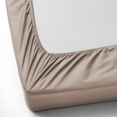 Set husa de pat cu elastic si 2 fete de perna, bumbac satinat, maro, 180x200 cm, potrivit pentru un dormitor elegant