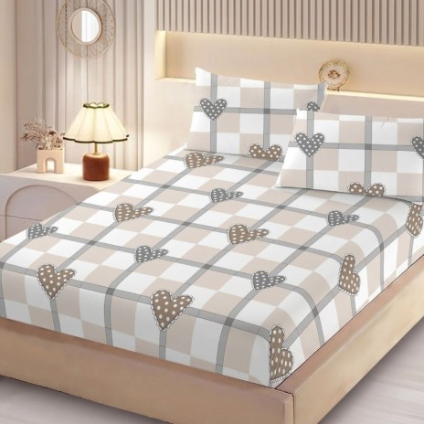 Set husa pat finet 160x200 cm cu elastic inimi bej si 2 fete de perna asortate