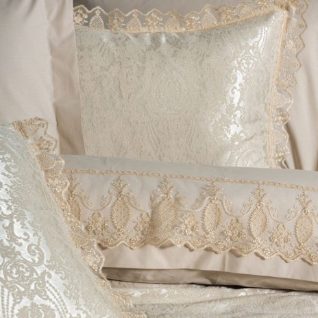Set lux cuvertura jacquard cappuccino 250x260cm, model Silva, Cotton Box