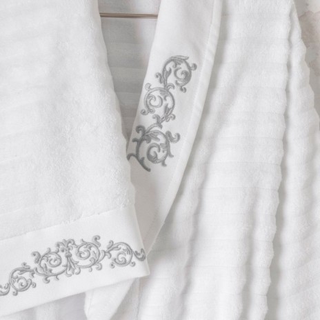 Set matrimonial Genny Cotton Box alb gri, 2 halate si 4 prosoape brodate